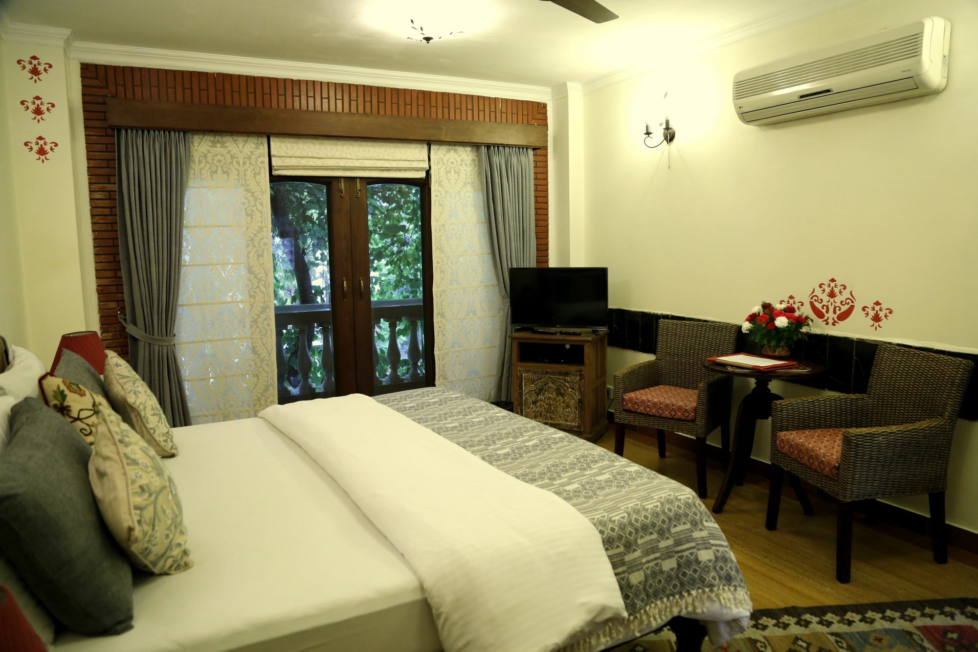 The Estate Villa New Delhi Extérieur photo